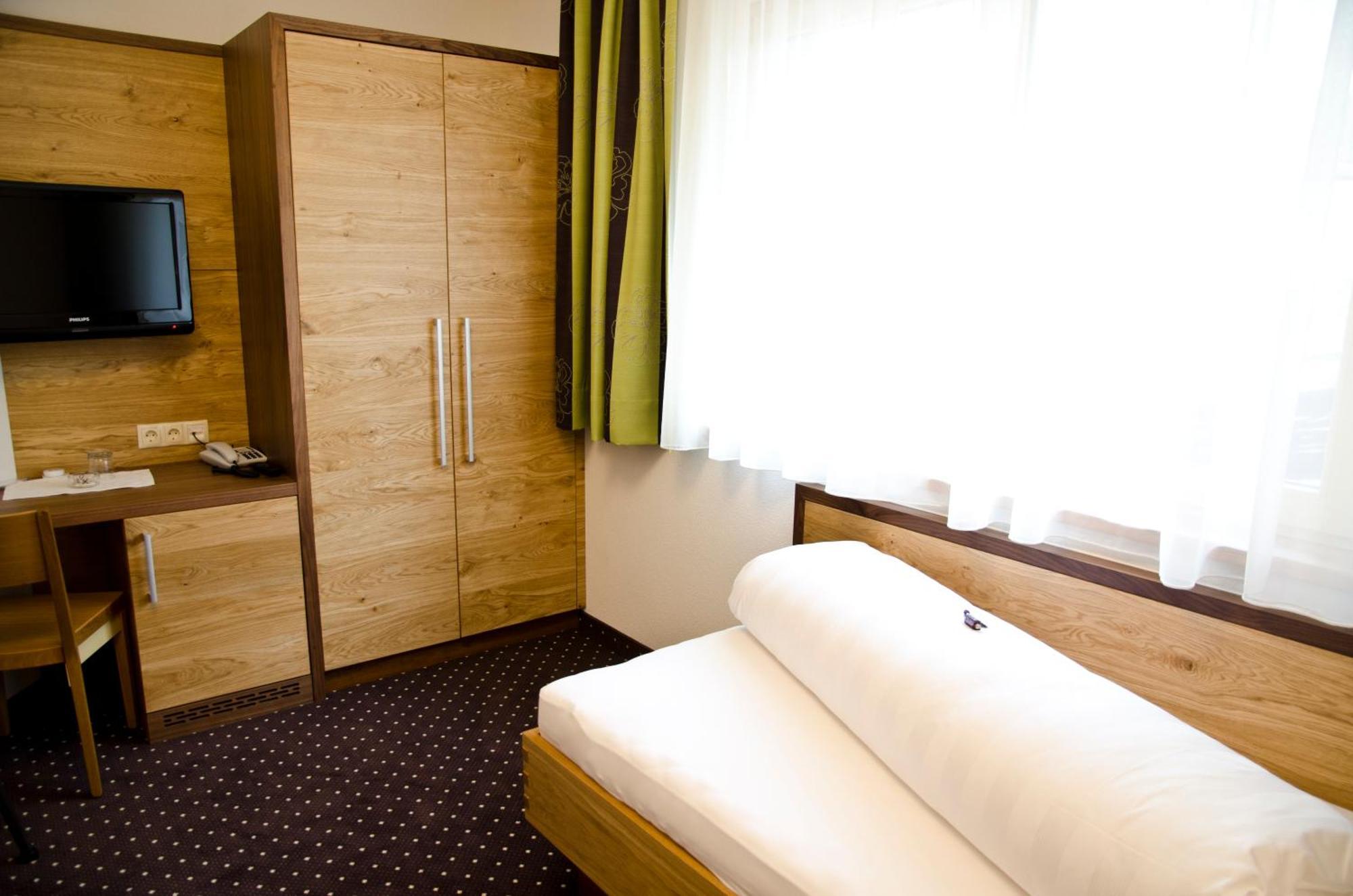 Hotel Garni Arosa Ischgl Zewnętrze zdjęcie